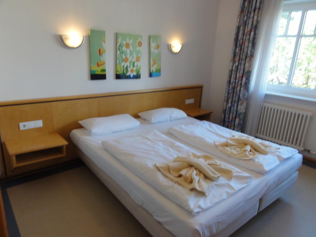 Ferienwohnung Im Duenenpark Остзебад Бинц Стая снимка